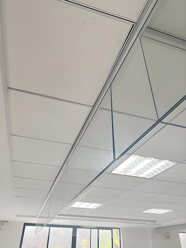 宝塔玻璃宝塔挡烟垂壁 宝塔玻璃宝塔挡烟垂壁