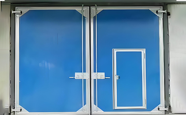 宝塔工业平开门