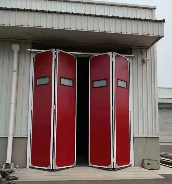 宝塔工业折叠门在大型装配车间出入口的应用实例